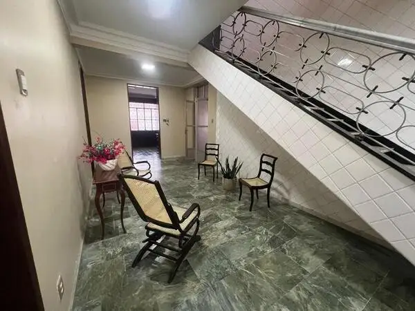 Locação comercial de imóvel no Bairro Campina, em Belém-PA.