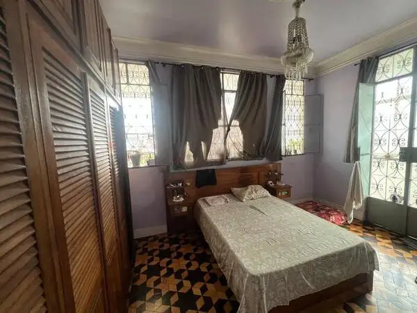 Locação comercial de imóvel no Bairro Campina, em Belém-PA.