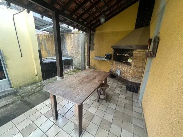 Locação comercial de imóvel no Bairro Campina, em Belém-PA.
