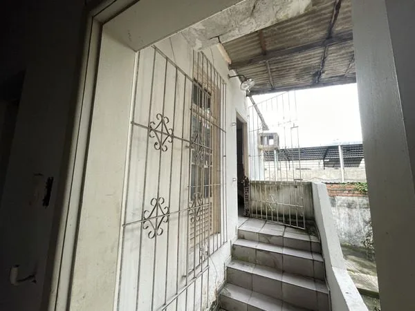 Imóvel comercial à venda no bairro do Reduto.