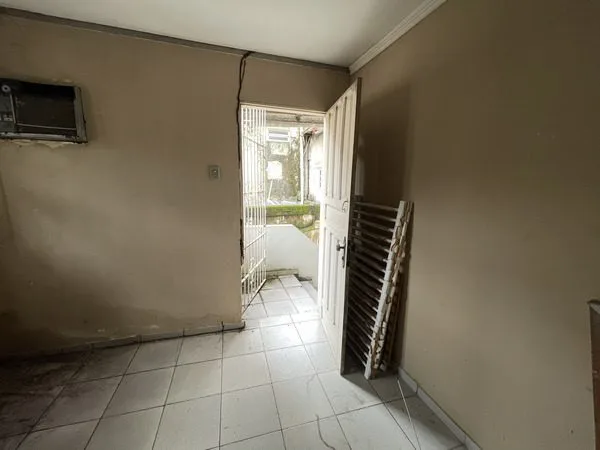 Imóvel comercial à venda no bairro do Reduto.