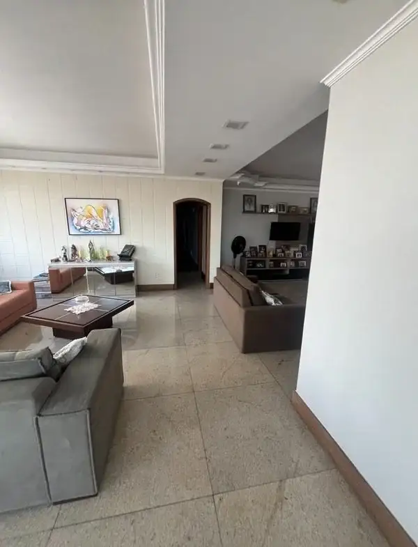 Vende-se apartamento no Edifício Viña Del Mar, Bairro Reduto, em Belém-PA.