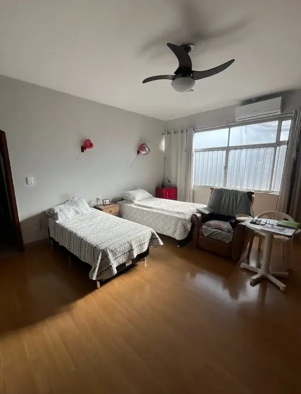 Vende-se apartamento no Edifício Viña Del Mar, Bairro Reduto, em Belém-PA.