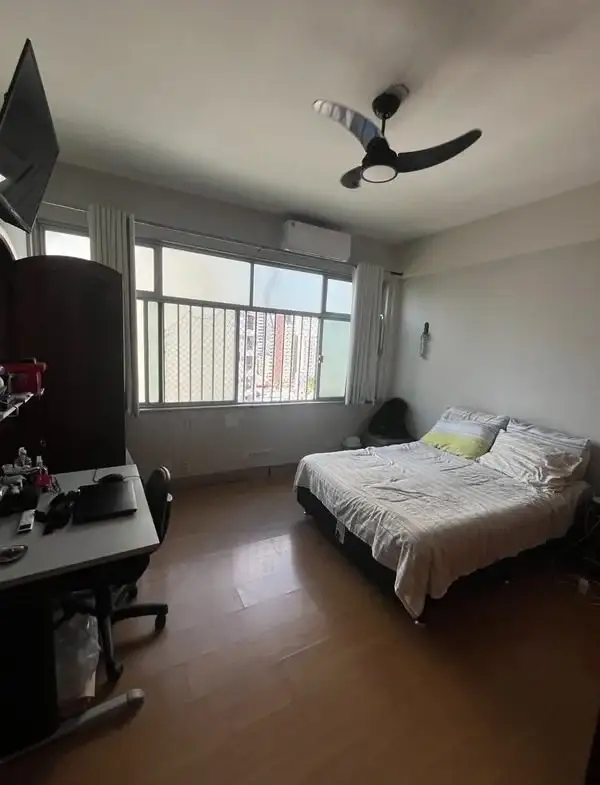Vende-se apartamento no Edifício Viña Del Mar, Bairro Reduto, em Belém-PA.