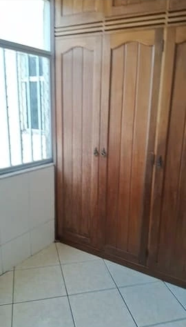 Vende-se apartamento no Edifício Viña Del Mar, Bairro Reduto, em Belém-PA.
